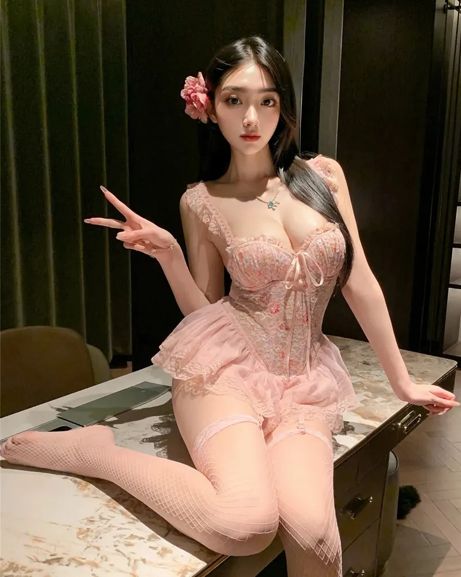 Women's Lace Nightdress Sleepwear with Pad