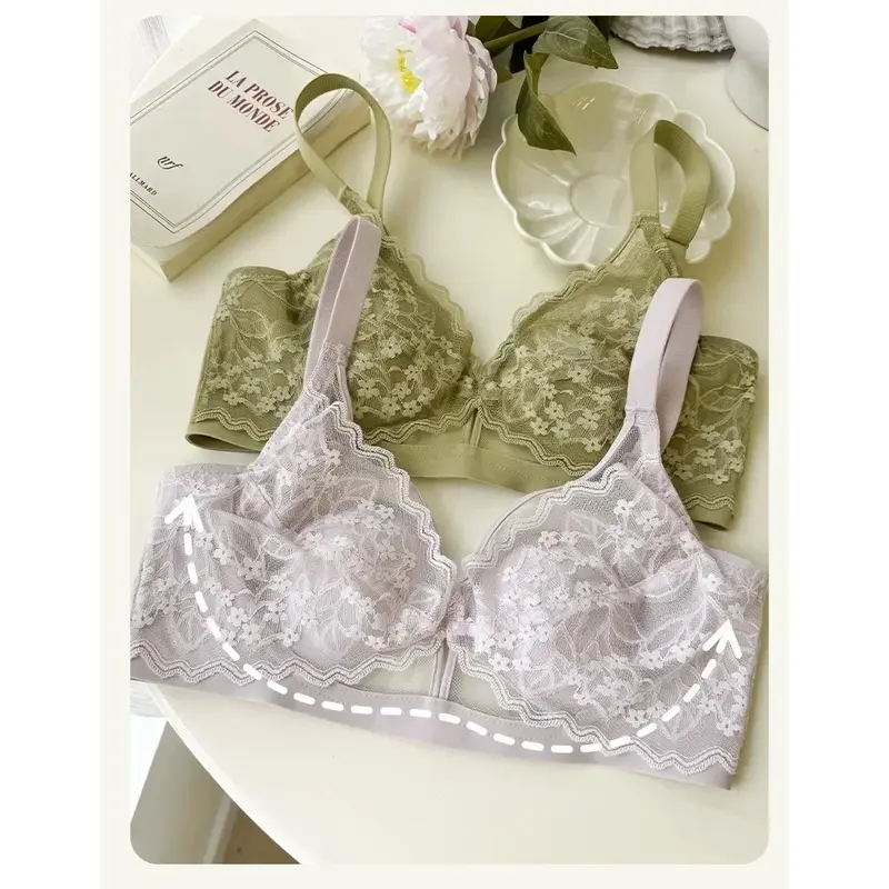 French Lace Wireless Bralette